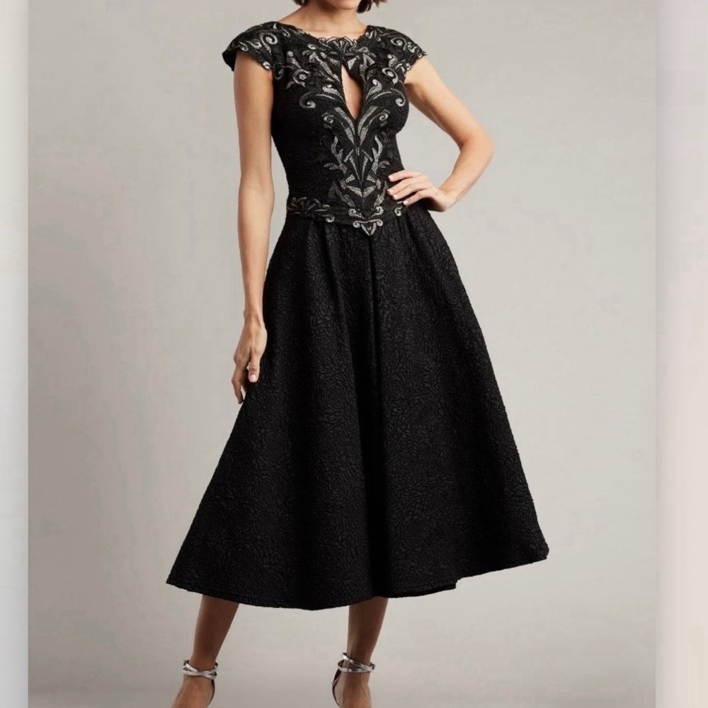 Tadashi Shoji Black Silver Embroidered Jacquard Lillie Midi Formal Dress Size 14